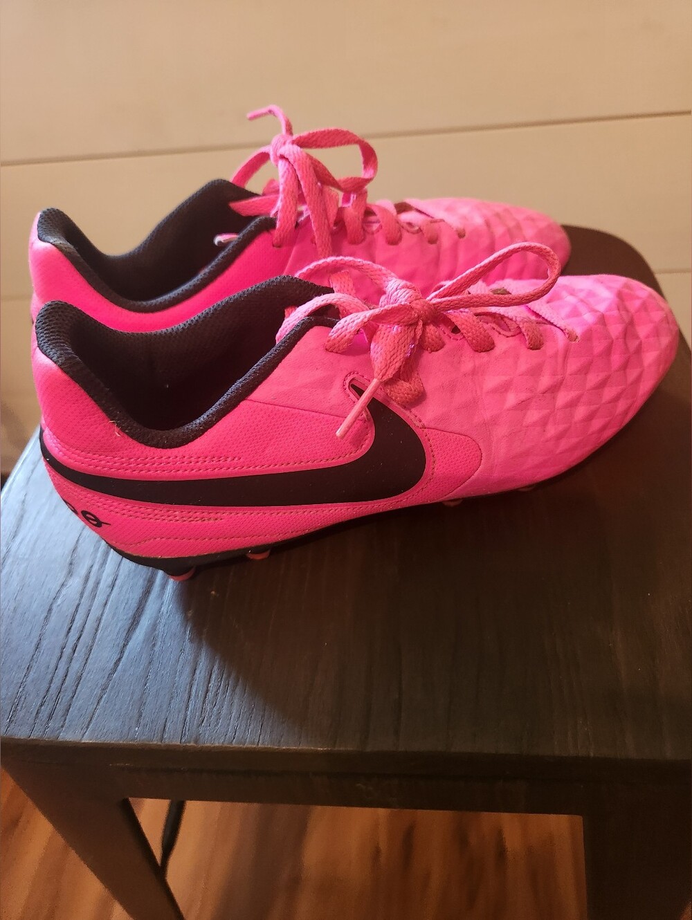 Nike Youth Size 5 Bright Pink Soccer Cleats with Black Swoosh